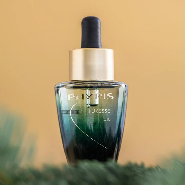 PHYRIS LUXESS RETAIL